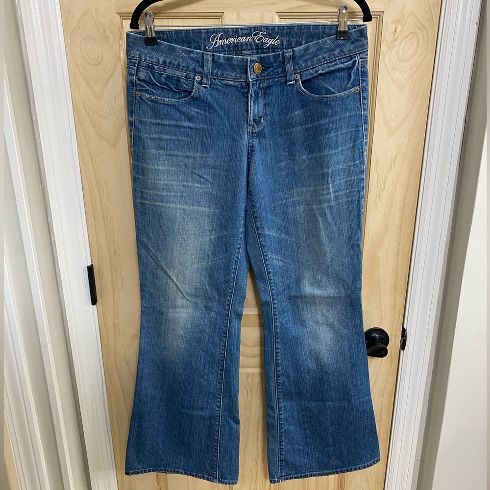 American Eagle - Real Flare Jeans - Size 10 short